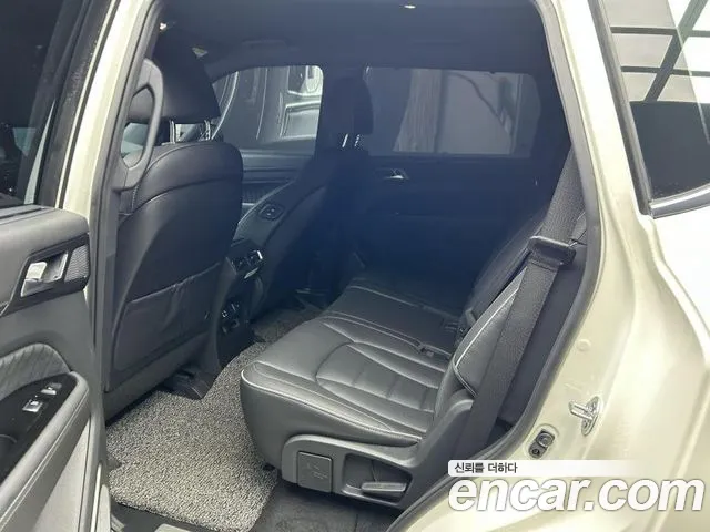 KG_Mobility_Ssangyong Rexton Rexton Arena Дизель 2.2 4WD — Фото автомобиля 8