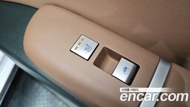 Hyundai Grandeur GN7 — Фото автомобиля 22