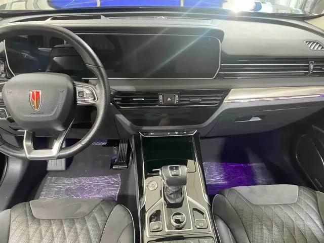 Hongqi HS5 — Фото автомобиля 7