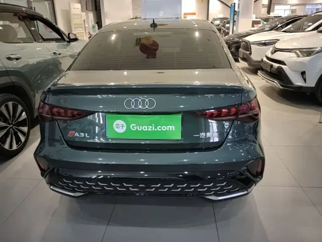 Audi A3 — Фото автомобиля 5