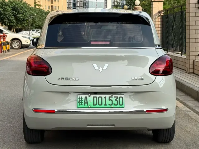 Wuling Bingo — Фото автомобиля 4