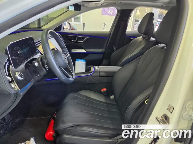 Mercedes-Benz E-Class W214 — Фото автомобиля 3