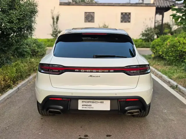 Porsche Macan — Фото автомобиля 13