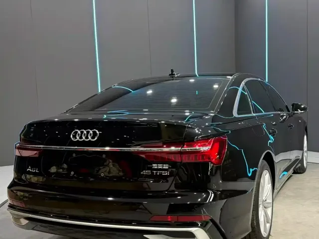 Audi A6L — Фото автомобиля 6