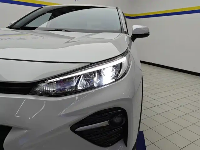 Toyota Wildlander — Фото автомобиля 5