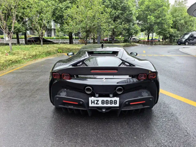 Ferrari SF90 — Фото автомобиля 19