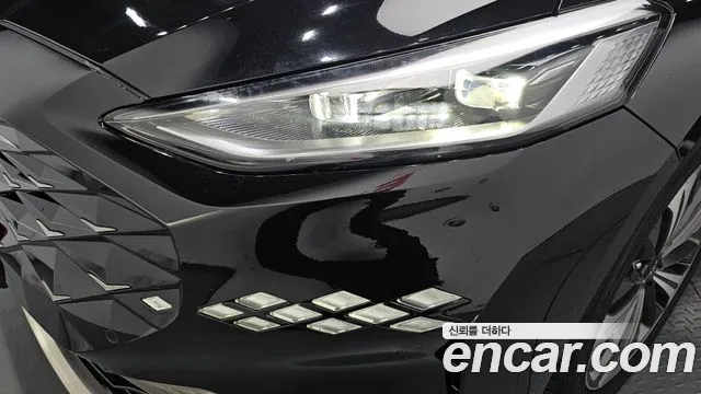 Kia K8 K8 Hybrid — Фото автомобиля 22