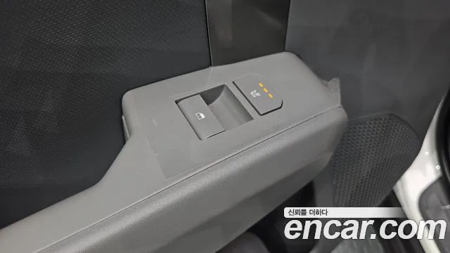 Kia EV3 — Фото автомобиля 16