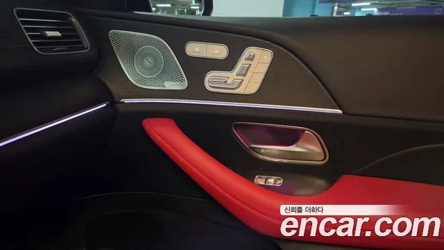 Mercedes-Benz GLE-Class — Фото автомобиля 11