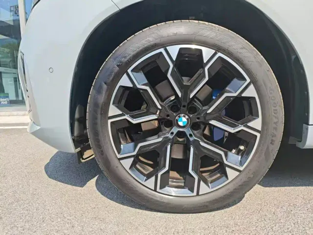 BMW X3 — Фото автомобиля 8