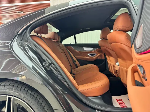Mercedes-Benz CLS-Class — Фото автомобиля 19