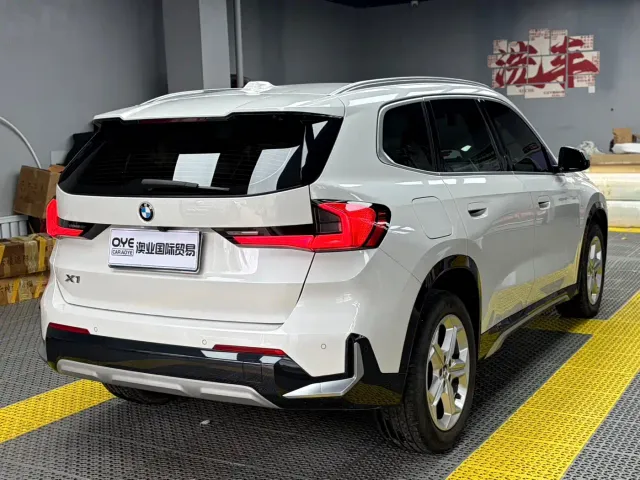 BMW X1 — Фото автомобиля 6
