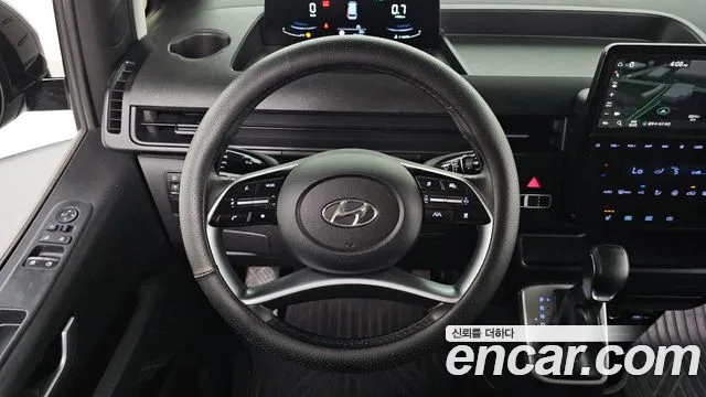 Hyundai Staria — Фото автомобиля 12