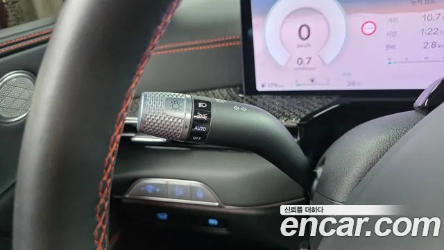 Genesis GV80 — Фото автомобиля 24