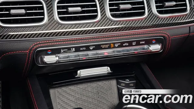 Mercedes-Benz GLE-Class — Фото автомобиля 22