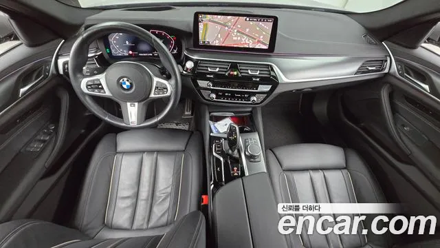 BMW 5 Series G30 — Фото автомобиля 7