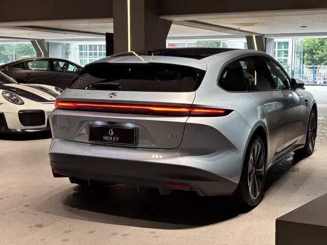 Nio ET5 Touring — Фото автомобиля 7
