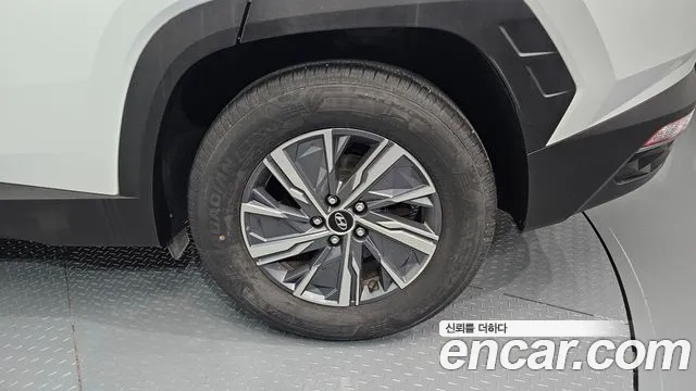 Hyundai Tucson NX4 — Фото автомобиля 6