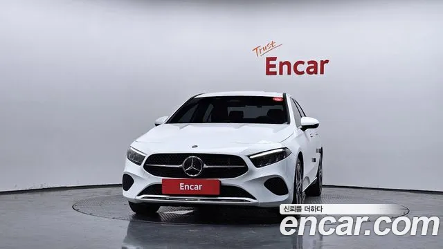 Mercedes-Benz A-Class — Фото автомобиля 3