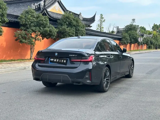 BMW 3 Series — Фото автомобиля 17