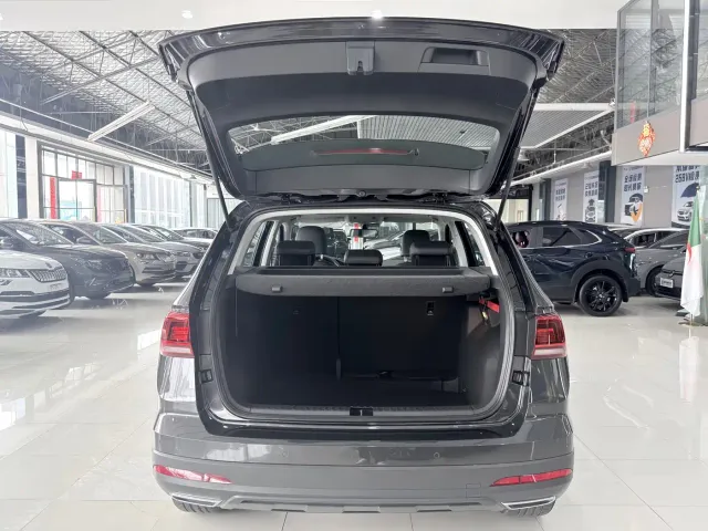 Volkswagen Tharu — Фото автомобиля 11