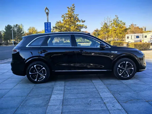 Shangjie SUV — Фото автомобиля 6