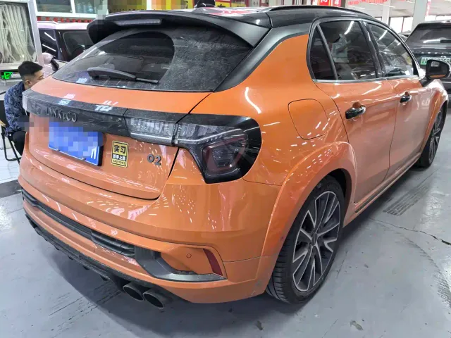 Lynk & Co 02 Hatchback — Фото автомобиля 6