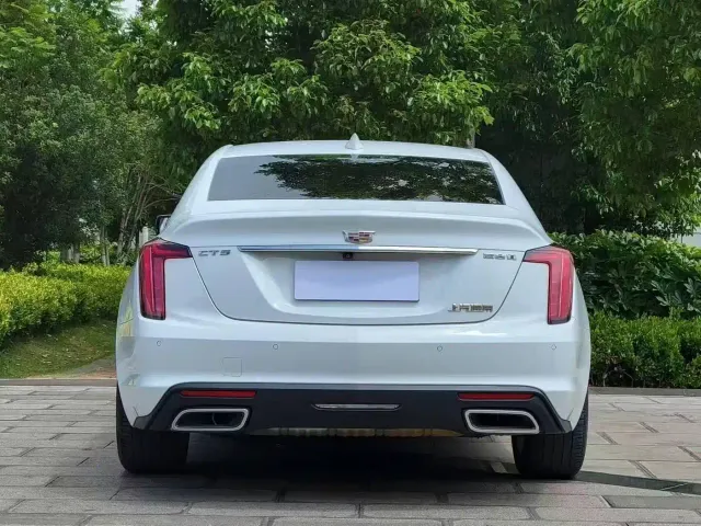 Cadillac CT5 — Фото автомобиля 8