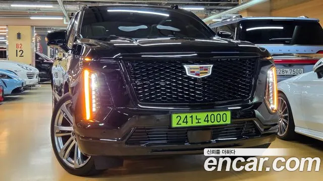 Cadillac Escalade Generation 5 — Фото автомобиля 3