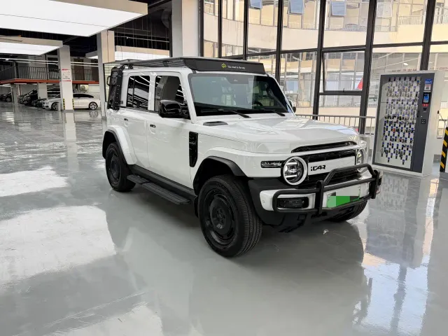 iCAR V23 — Фото автомобиля 2