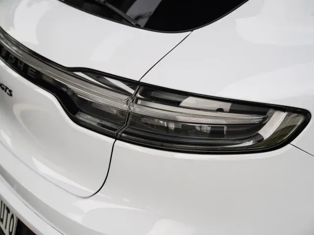 Porsche Macan — Фото автомобиля 22