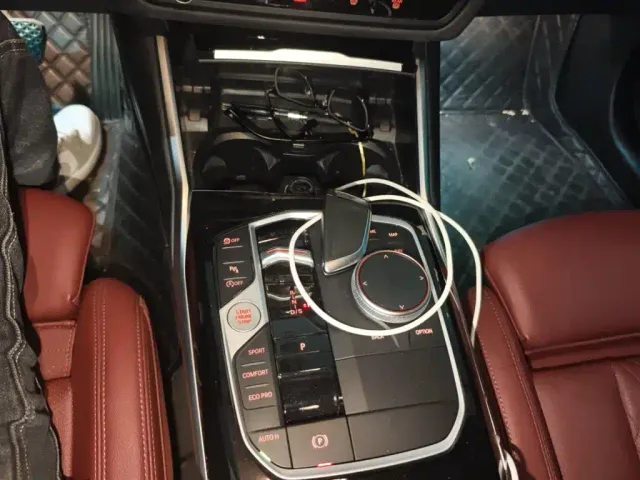 BMW 3 Series — Фото автомобиля 10