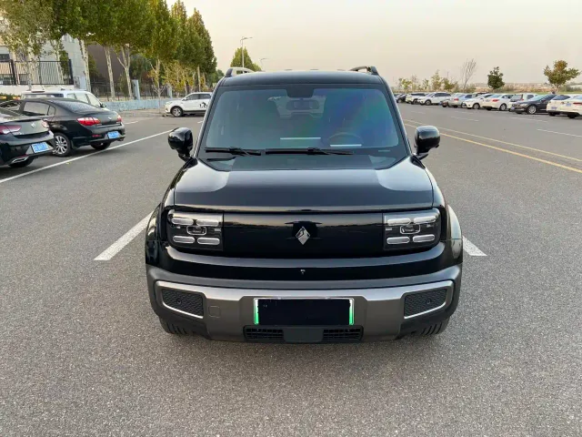 Baojun Yep Plus — Фото автомобиля 2