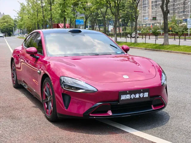 Xiaomi SU7 — Фото автомобиля 3