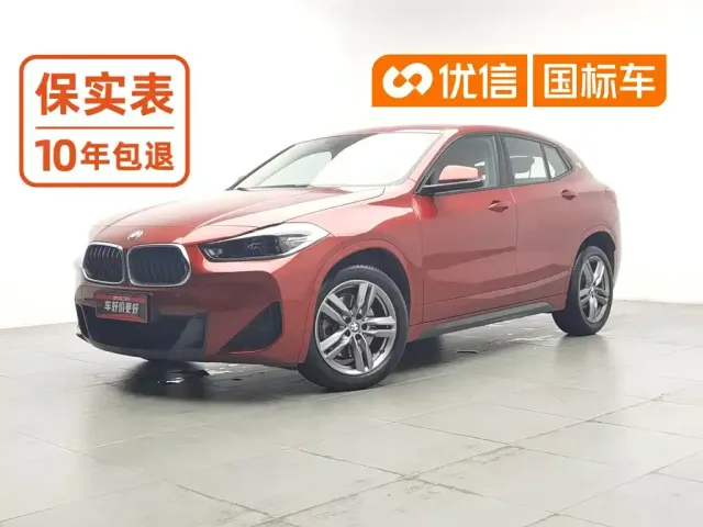 Фотография автомобиля — BMW X2