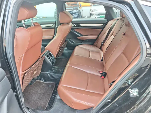 Honda Inspire — Фото автомобиля 12