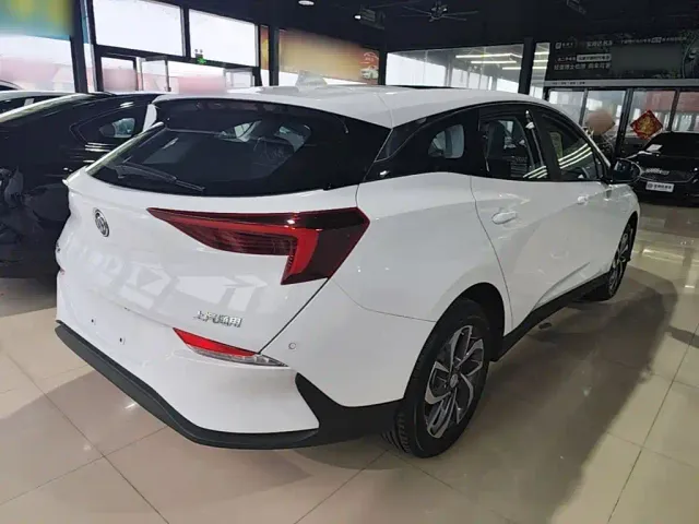 Buick Velite 6 — Фото автомобиля 6