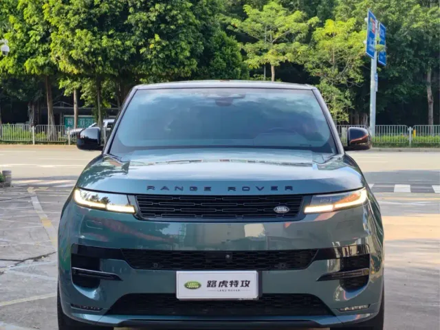 Land Rover Range Rover Sport — Фото автомобиля 2