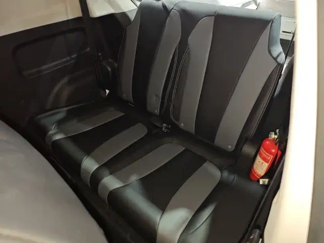 Roewe Clever — Фото автомобиля 16