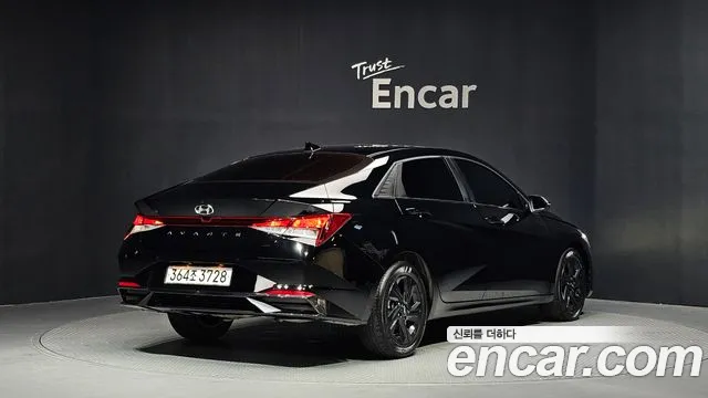 Hyundai AVANTE Avante (CN7) — Фото автомобиля 2