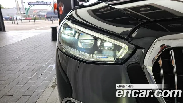 Mercedes-Benz S-Class — Фото автомобиля 18
