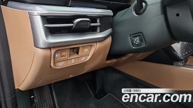 Hyundai Grandeur GN7 — Фото автомобиля 14