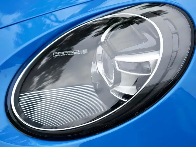 Porsche 911 — Фото автомобиля 6