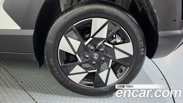 Hyundai Kona SX2 — Фото автомобиля 21