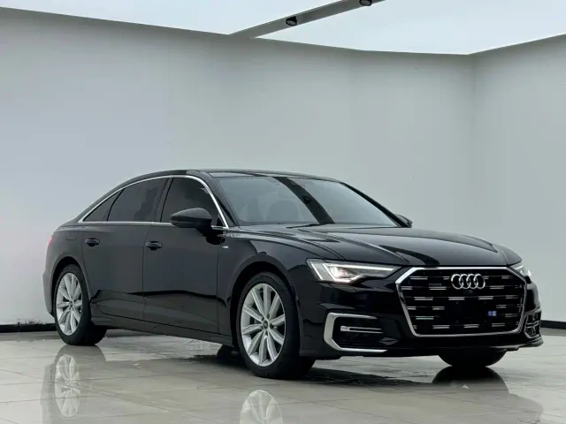 Audi A6L — Фото автомобиля 2
