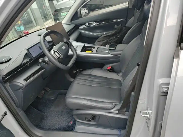 Geely Galaxy E5 — Фото автомобиля 14