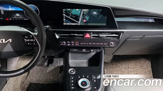Kia Niro — Фото автомобиля 20