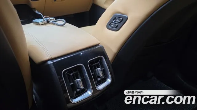 Kia Sorento Sorento 4-е поколение Дизель 2.2 2WD — Фото автомобиля 19