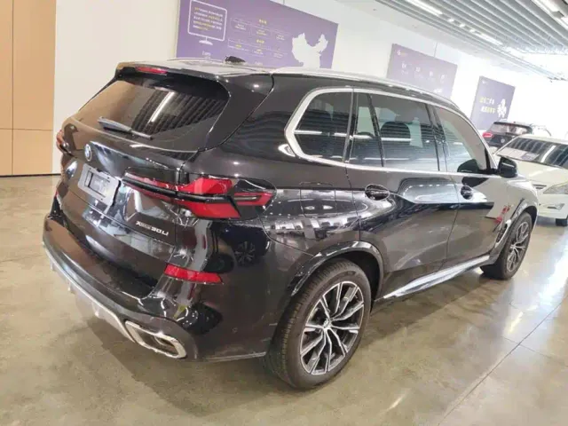 BMW X5 — Фото автомобиля 3
