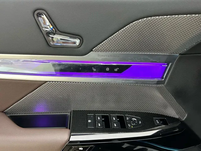 BMW 7 Series — Фото автомобиля 18